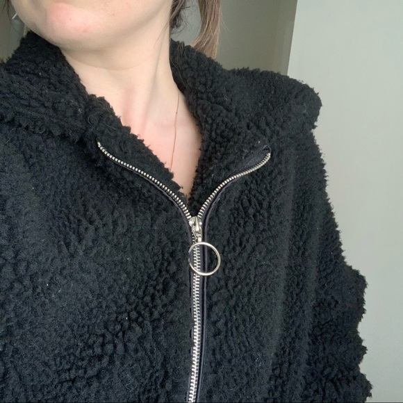 Black Teddy Jacket - Picture 4 of 7